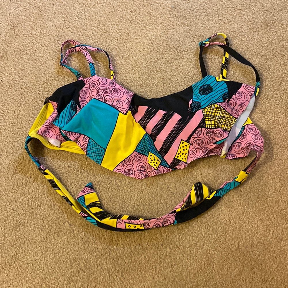 Bikini top